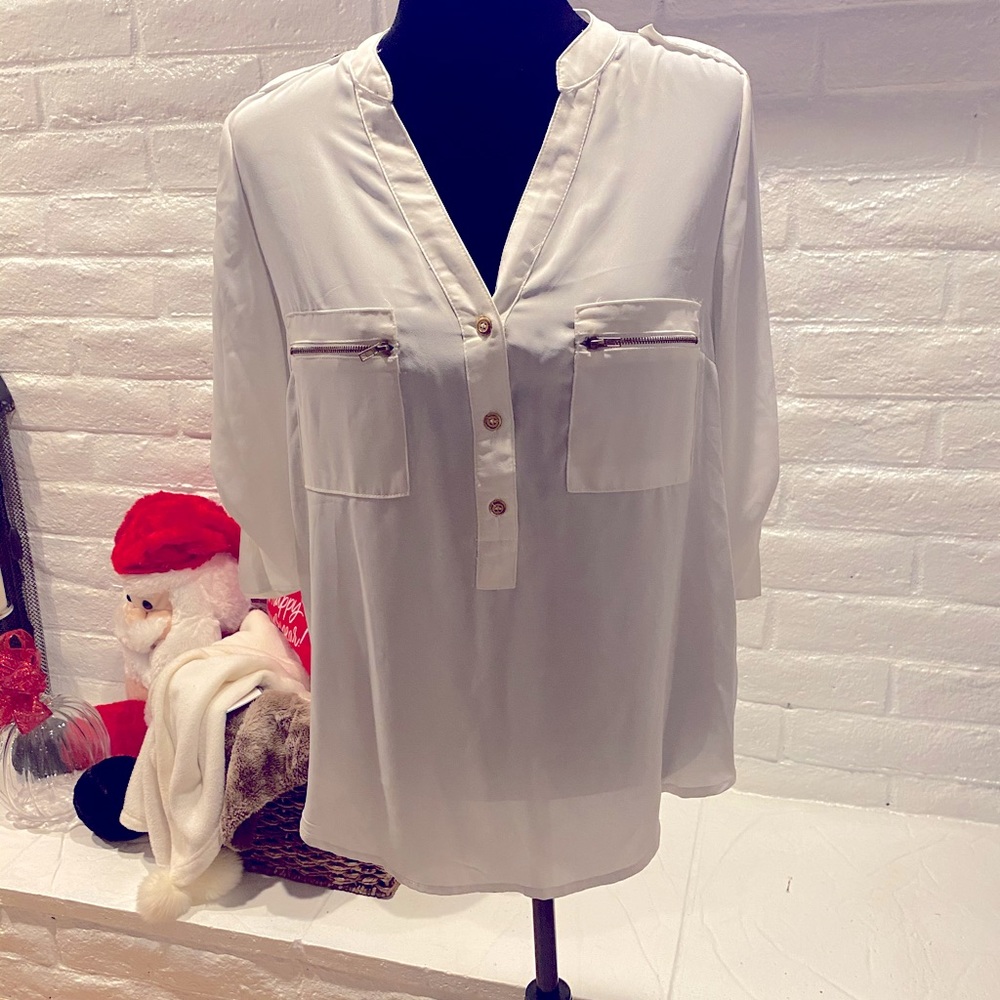 Off White 3/4 Sleeve Blouse